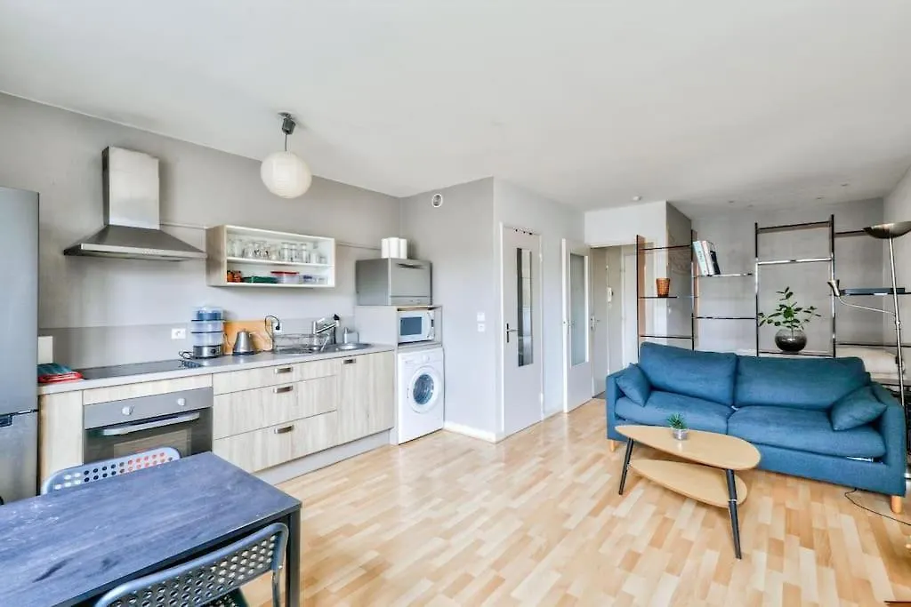 Elegant Studio A 10 Min A Pied Du Parc Montsouris Apartment